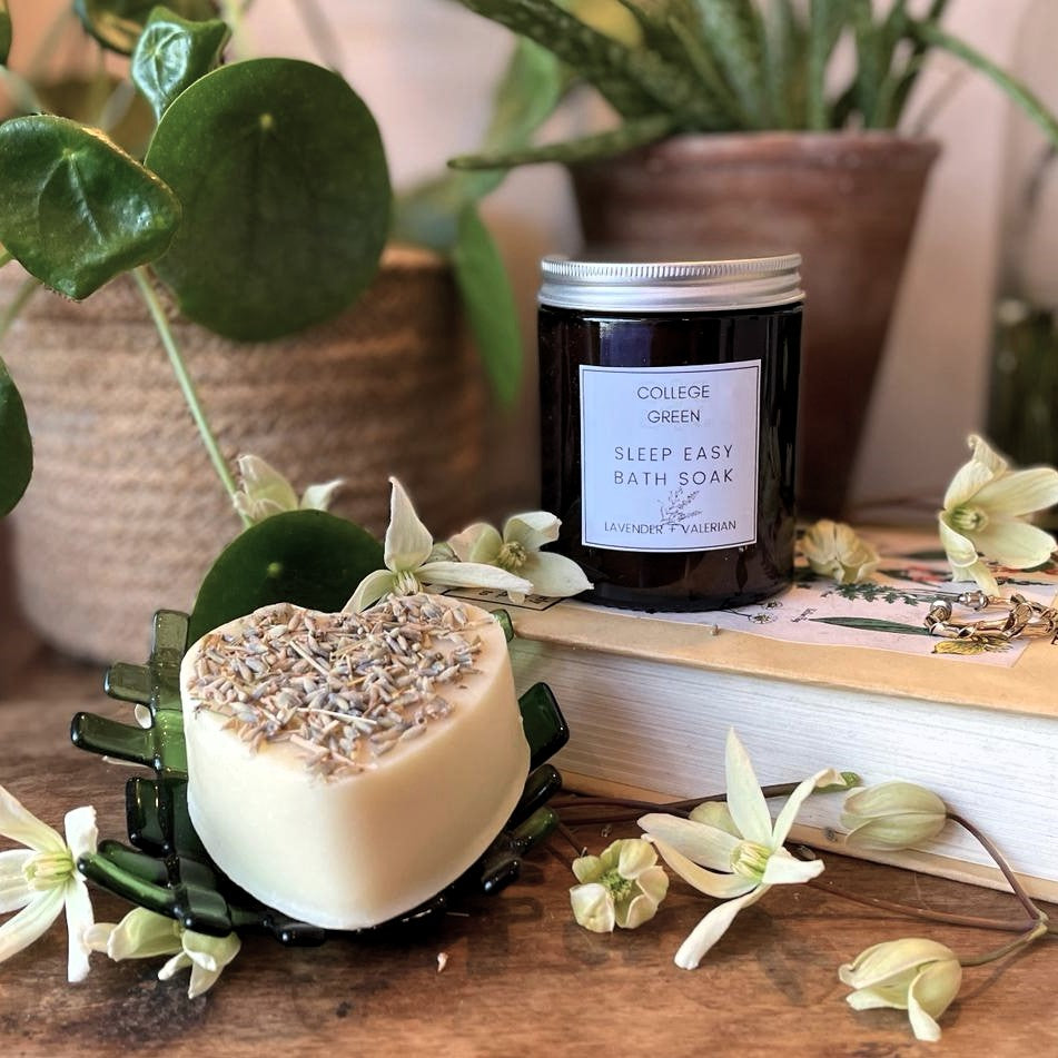 Sleep Easy gift set with soap & aromatherapy bath soak