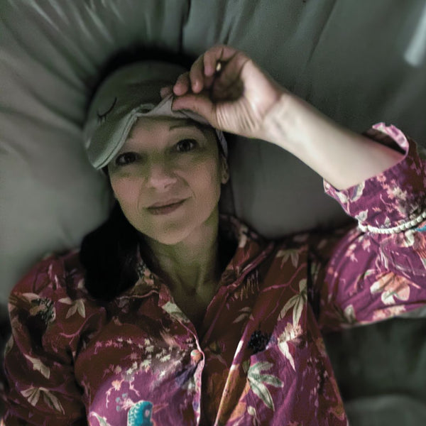 How Aromatherapy Helps You Sleep Better Naturally